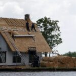 thatched roof, straw, craft, arts and crafts, roofers, work, house, building, rural, landscape, thatched roof, thatched roof, roofers, roofers, roofers, roofers, roofers